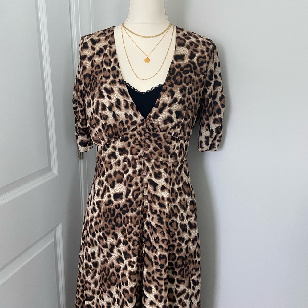 ASTR the label from Nordstrom. Leopard, midi dress.
